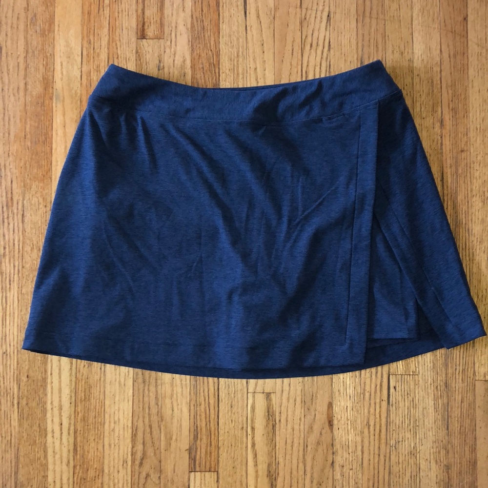 OUTDOOR VOICES skort with cute side slit